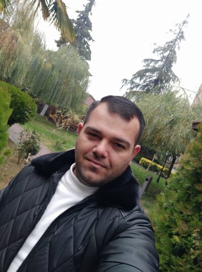   ,   Murad, 33 ,   ,   , c , 