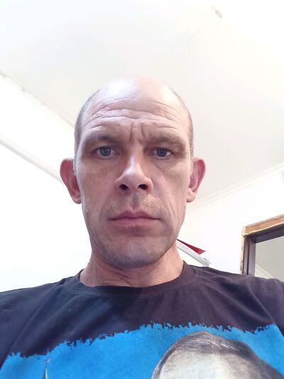  ,   Sergey, 42 ,   c 