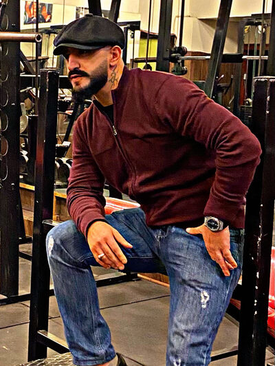  ,   Zaur, 33 ,   ,   