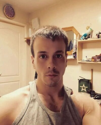  ,   Mikhail, 28 ,   ,   