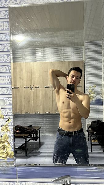  ,   Hakim, 21 ,   ,   