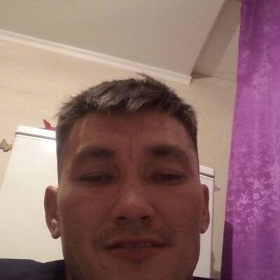  ,   Zhan, 36 ,   ,   