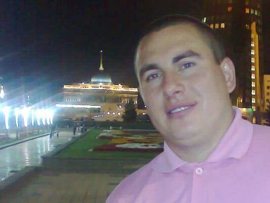  ,   Nikolai, 37 ,   c , 