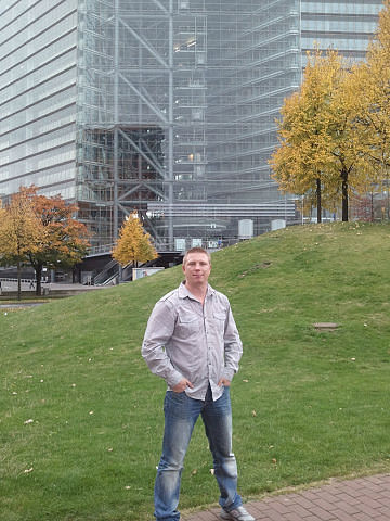  Bochum,   Aleksei30, 40 ,   ,   , c 