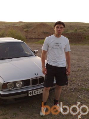  ,   Denis, 40 ,   ,   , c 