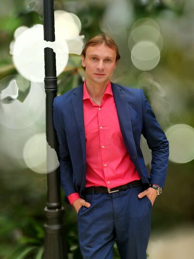  -,   , 30 ,     , c 