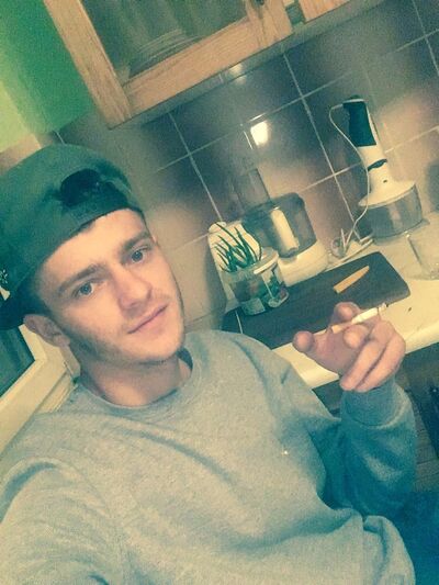  Bielany Wroclawskie,   Pasha, 29 ,   