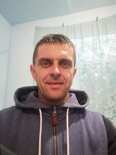  ,   Stepan, 42 ,   ,   