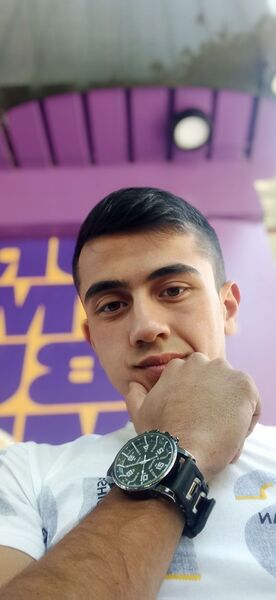  ,   Rafiq, 21 ,     