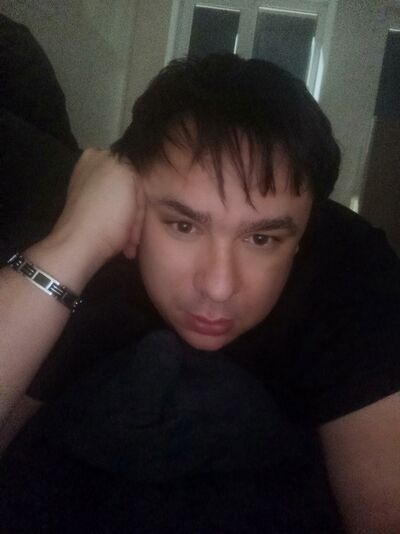  ,   YAROSLAV J, 36 ,   ,   , c , 