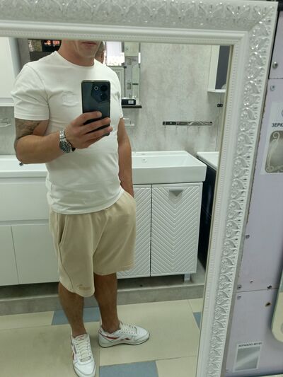  ,   Gosha, 34 ,   ,   