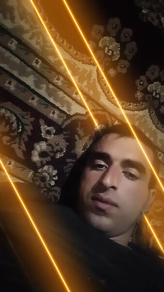  ,   Ali, 21 ,   ,   