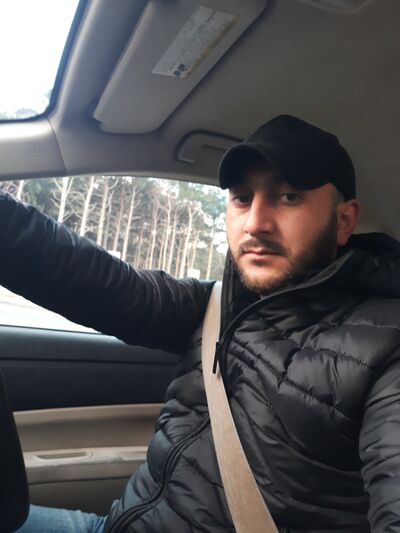  ,   Elvin, 34 ,   ,   