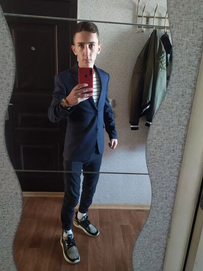  ,   Rich, 28 ,   ,   , c , 