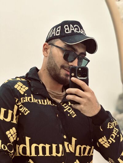  ,   Ruslan, 22 ,   ,   