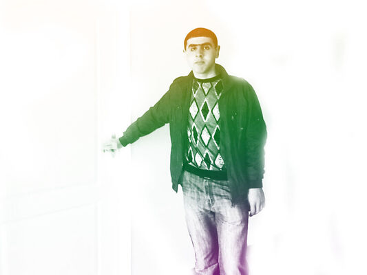  ,   Hrach, 35 ,   ,   , c 