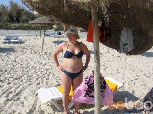  ,   Lola, 54 ,   , 