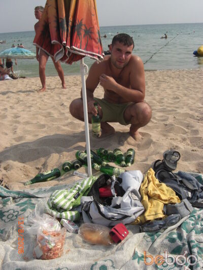  ,   Iarik, 42 ,  