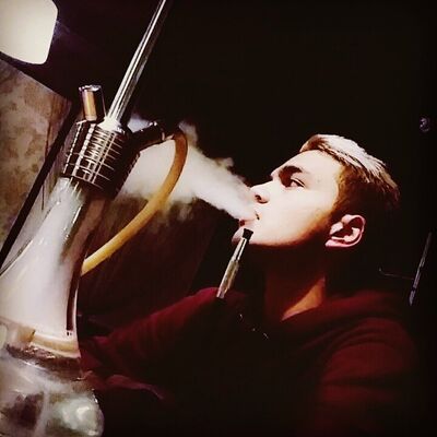  ,   Xuseyn, 24 ,   