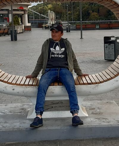  ,   Roman, 35 ,  