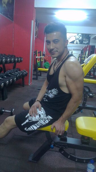  ,   Timur, 32 ,   ,   , c , 
