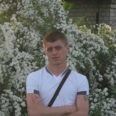  9935011  Johann, 37 ,    