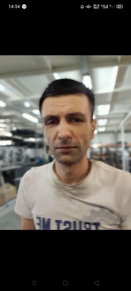  ,   Armen, 38 ,   ,   