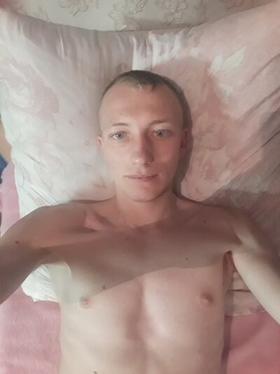  ,   Aleksander, 33 ,     , c 