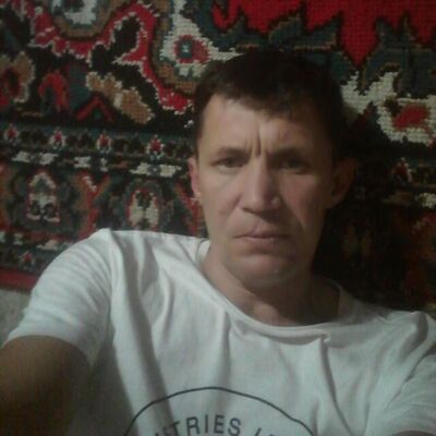 ,   Vitaliy, 40 ,   ,   
