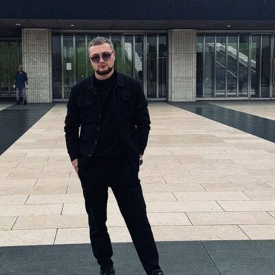  ,   Denis, 23 ,   ,   
