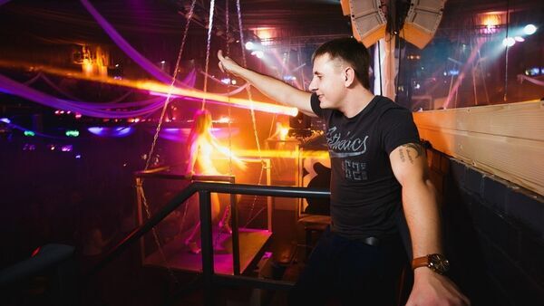  ,   Sergey, 39 ,  