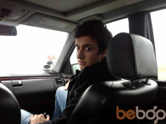  ,   Baxrux, 32 ,   