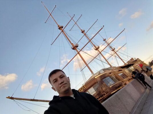  ,   Viktor, 35 ,   ,   , c 