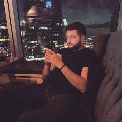  ,   Sargis, 32 ,   ,   , c 