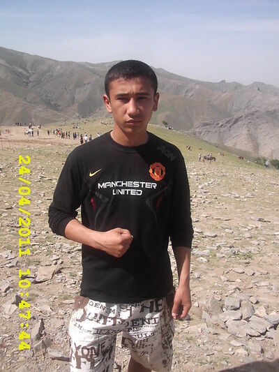  ,   Maykol, 32 ,   
