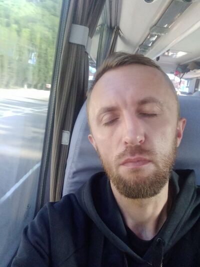  ,   Andrey, 32 ,   ,   