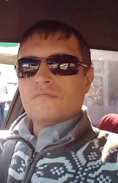  ,   Vladimir, 40 ,   ,   