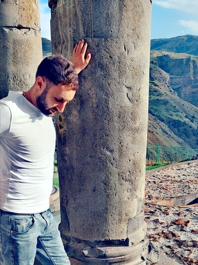  ,   Adam, 31 ,   ,   , c 