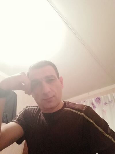  ,   Robert, 43 ,     , c 