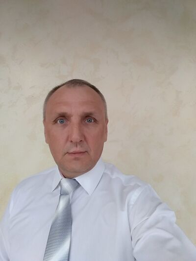  ,   Vladimir, 54 ,  