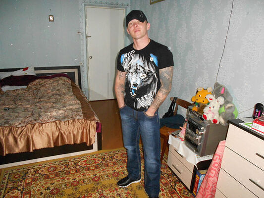  ,   Maks, 43 ,   