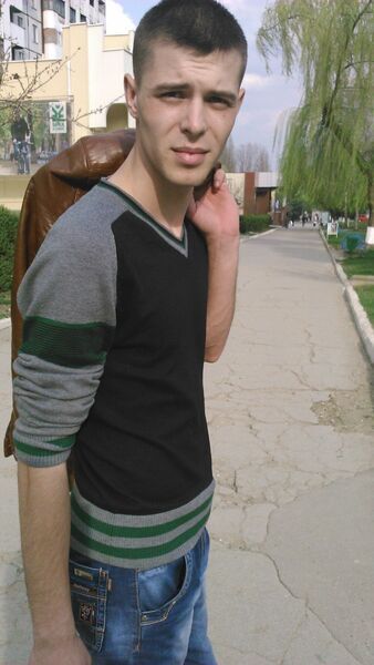  ,   Vasile, 33 ,  