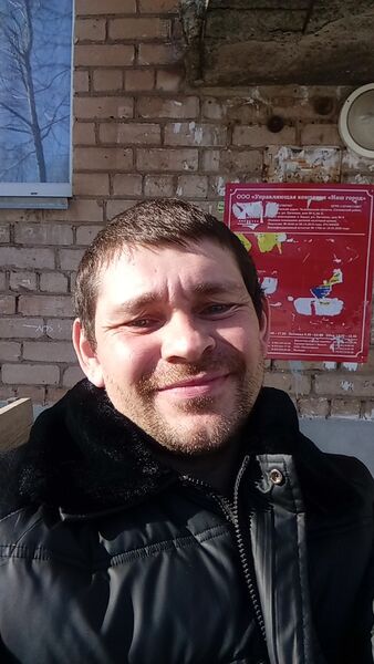  ,   Sergei, 38 ,   ,   