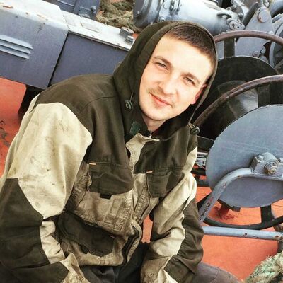  ,   Nikolay, 32 ,   ,   