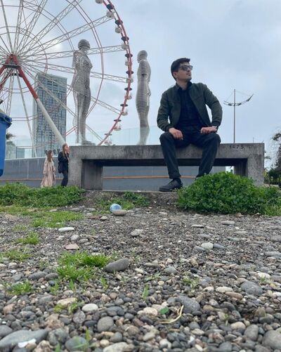  ,   Araz, 29 ,   ,   