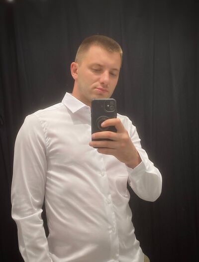  ,   Artem, 30 ,   ,   