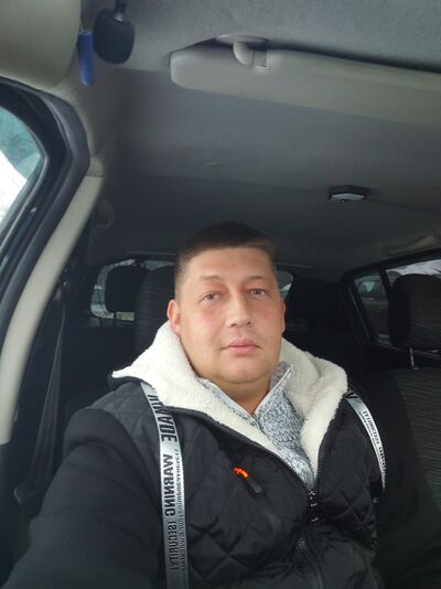  ,   Konstantin, 36 ,   ,   