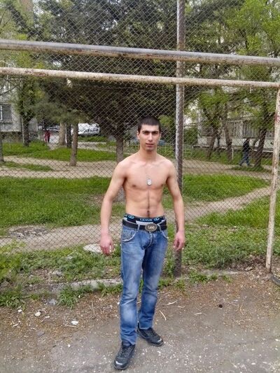  ,   Davit, 28 ,   