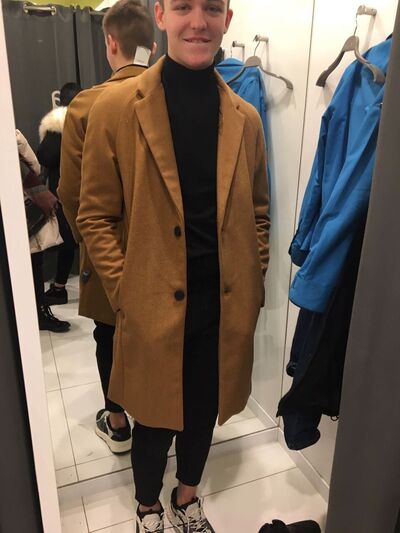  ,   Denis, 25 ,   ,   , c , 
