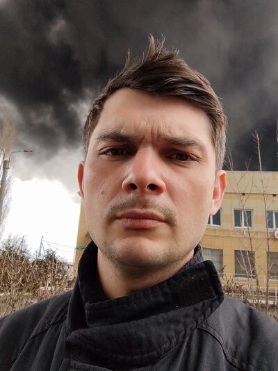  ,   Tom, 35 ,   ,   , c , 